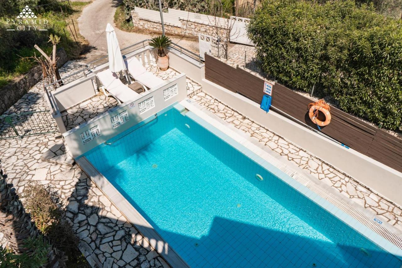 Villa Poseidon Agios Spyridon  Екстериор снимка