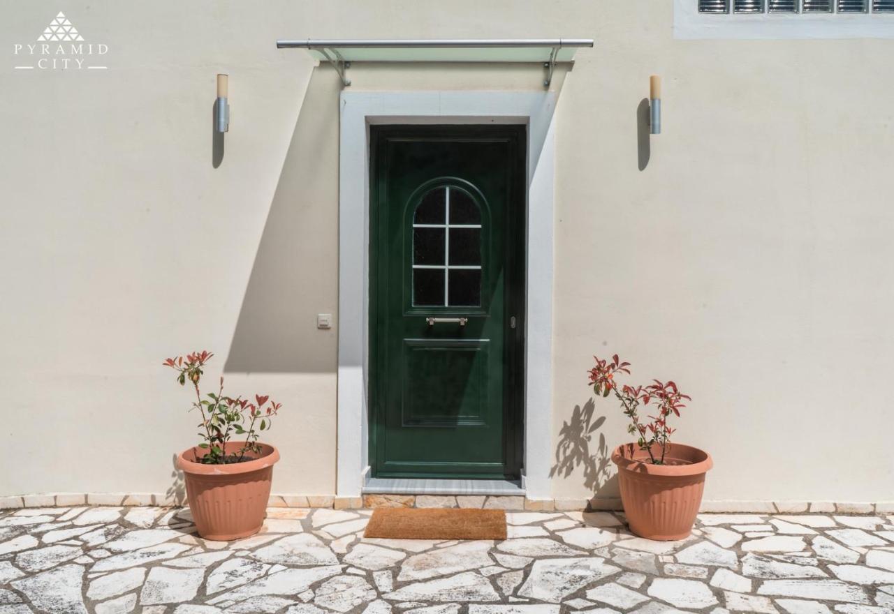 Villa Poseidon Agios Spyridon  Екстериор снимка
